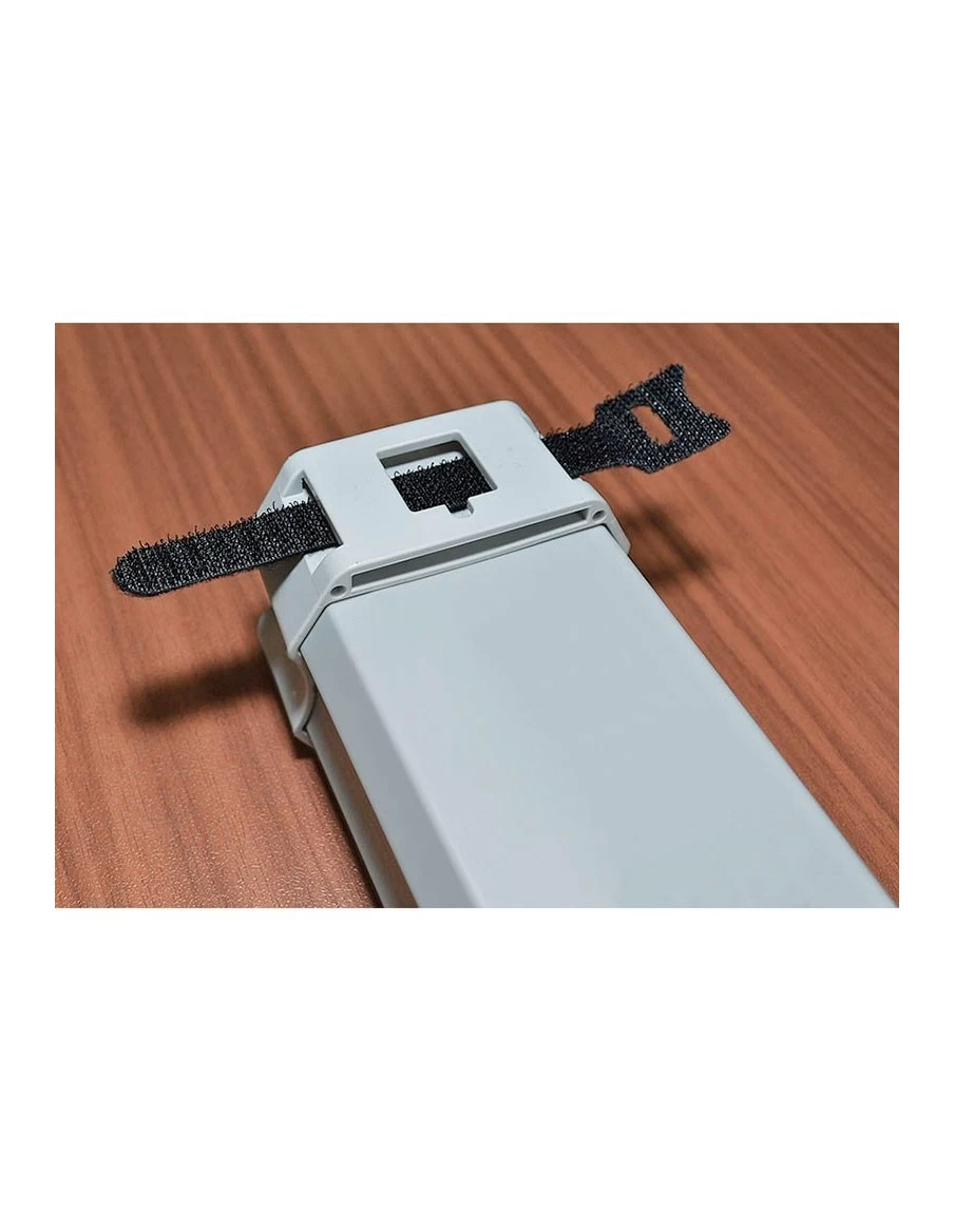 Enchufe múltiple irrompible 8 bases schuko